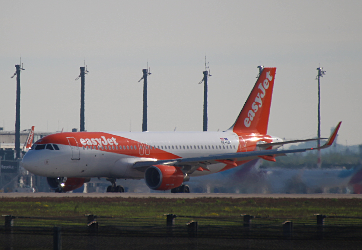 Easyjet Europe, Airbus A 320-214, OE-IVE, BER, 15.05.2026