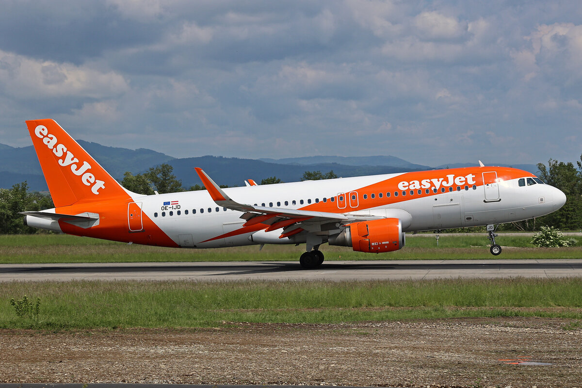 easyjet Europe, OE-IJD, Airbus A320-214, msn: 7665, 13.Mai 2025, BSL Basel - Mühlhausen, Switzerland.
