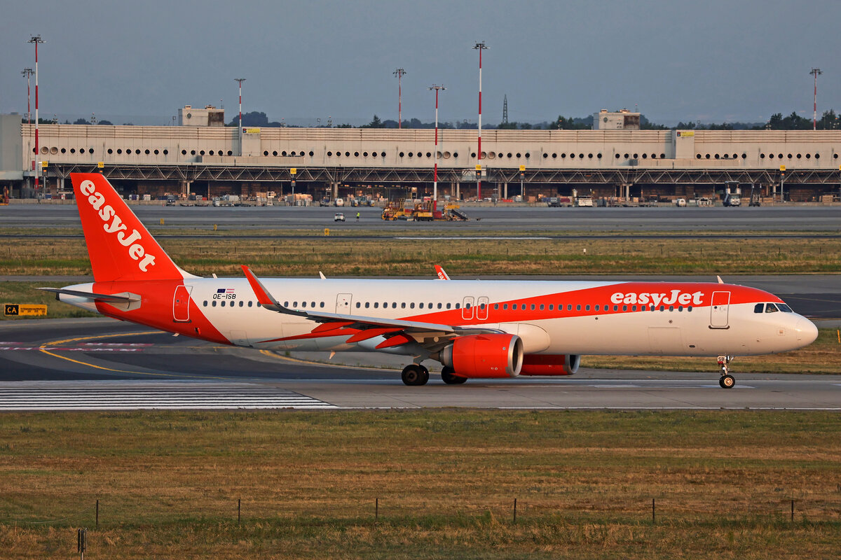 easyJet Europe, OE-ISB, Airbus A321-251NX, msn: 9227, 10.Juli 2026, MXP Milano Malpensa, Italy.