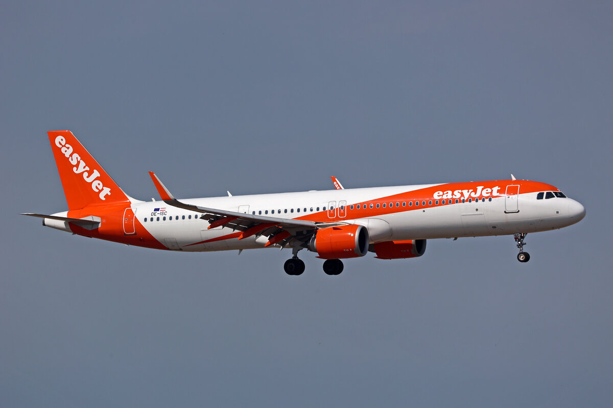 easyJet Europe, OE-ISC, Airbus A321-251NX, msn: 9258, 02.Juli 2025, MXP Milano Malpensa, Italy.