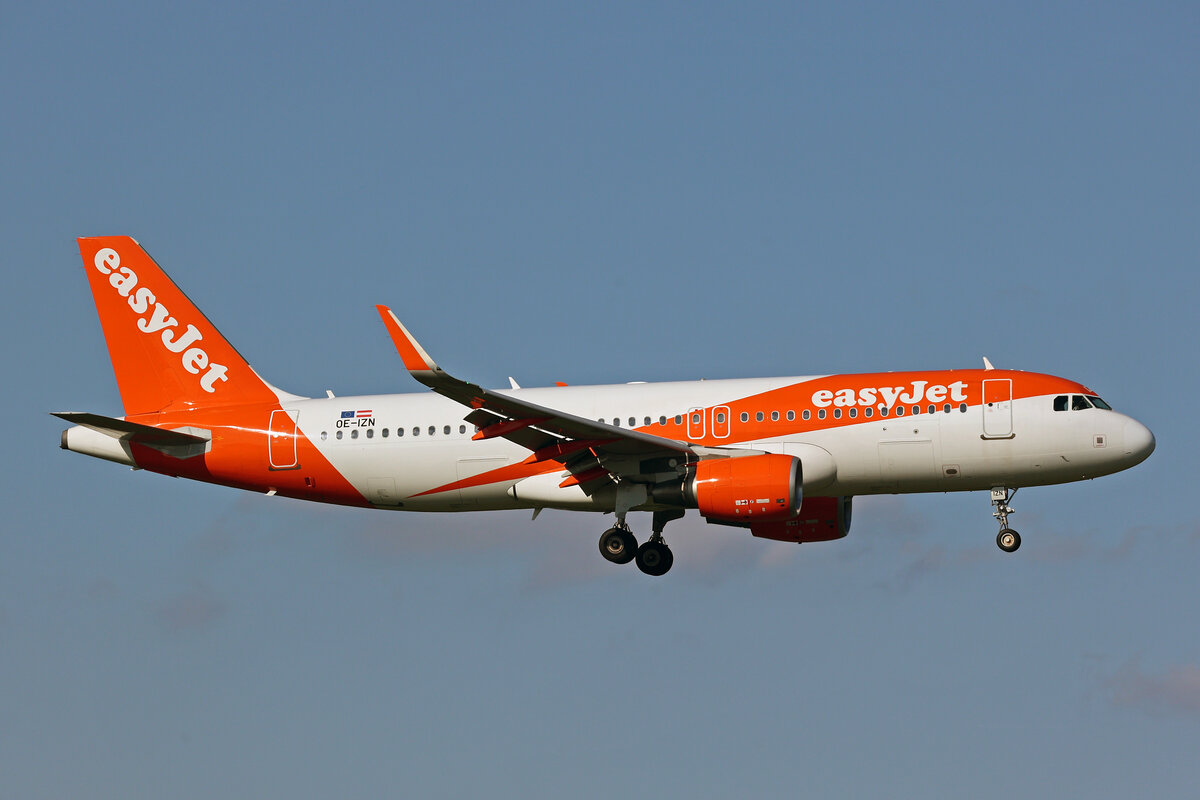 easyJet Europe, OE-IZN, Airbus A320-214, msn: 6966, 24.August 2025, ZRH Zürich, Switzerland.