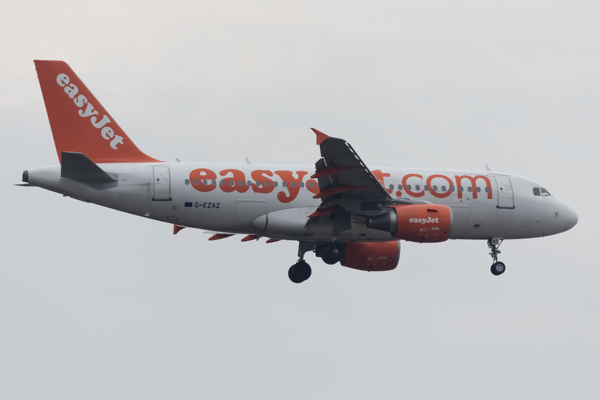 EasyJet, G-EZAZ, Airbus, A319-111, 25.03.2016, MXP, Mailand, Italy 



