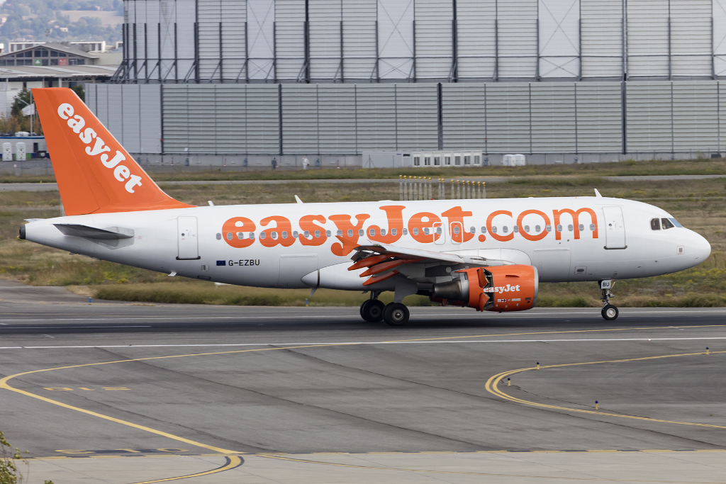 EasyJet, G-EZBU, Airbus, A319-111, 29.09.2015, TLS, Toulouse, France 




