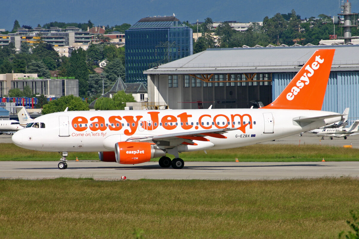 easyJet, G-EZBX, Airbus A319-111, msn: 3137, 11.Juni 2008, GVA Genève, Switzerland.