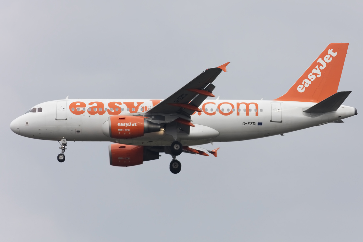 EasyJet, G-EZDI, Airbus, A319-111, 25.03.2016, MXP, Mailand, Italy 


