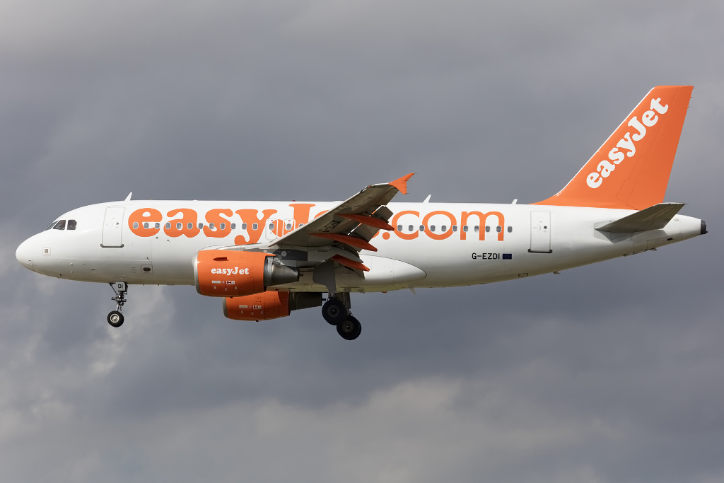 EasyJet, G-EZDI, Airbus, A319-111, 26.09.2015, BCN, Barcelona, Spain 


