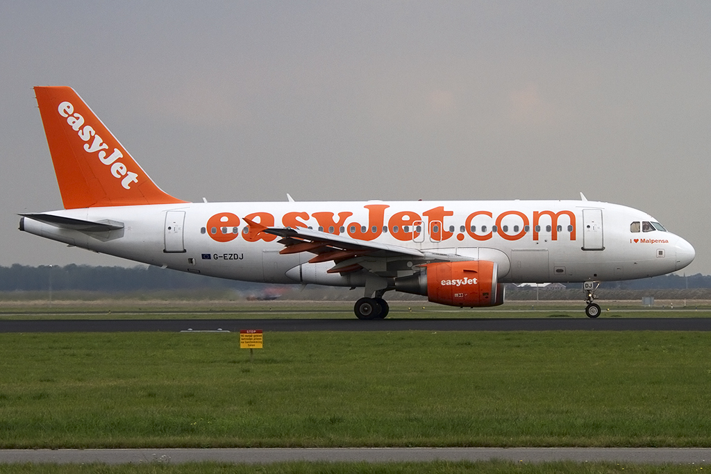 EasyJet, G-EZDJ, Airbus, A319-111, 07.10.2013, AMS, Amsterdam, Netherlands 