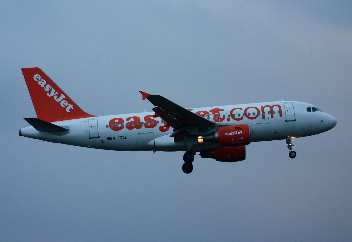 EasyJet, G-EZDL,(c/n 3569),Airbus A 319-111, 31.01.2015, HAM-EDDH, Hamburg, Germany 