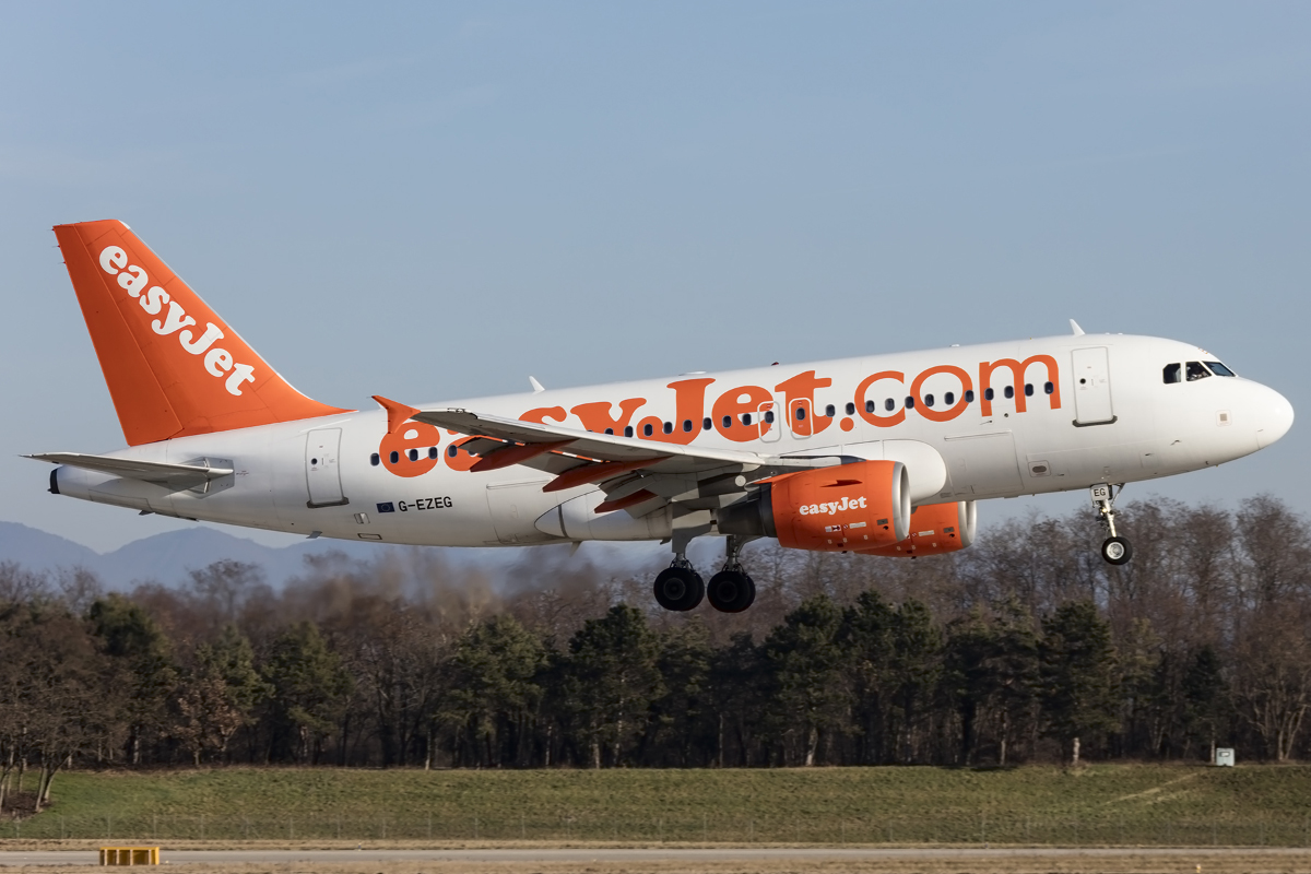 EasyJet, G-EZEG, Airbus, A319-111, 26.12.2015, BSL, Basel, Switzerland 




