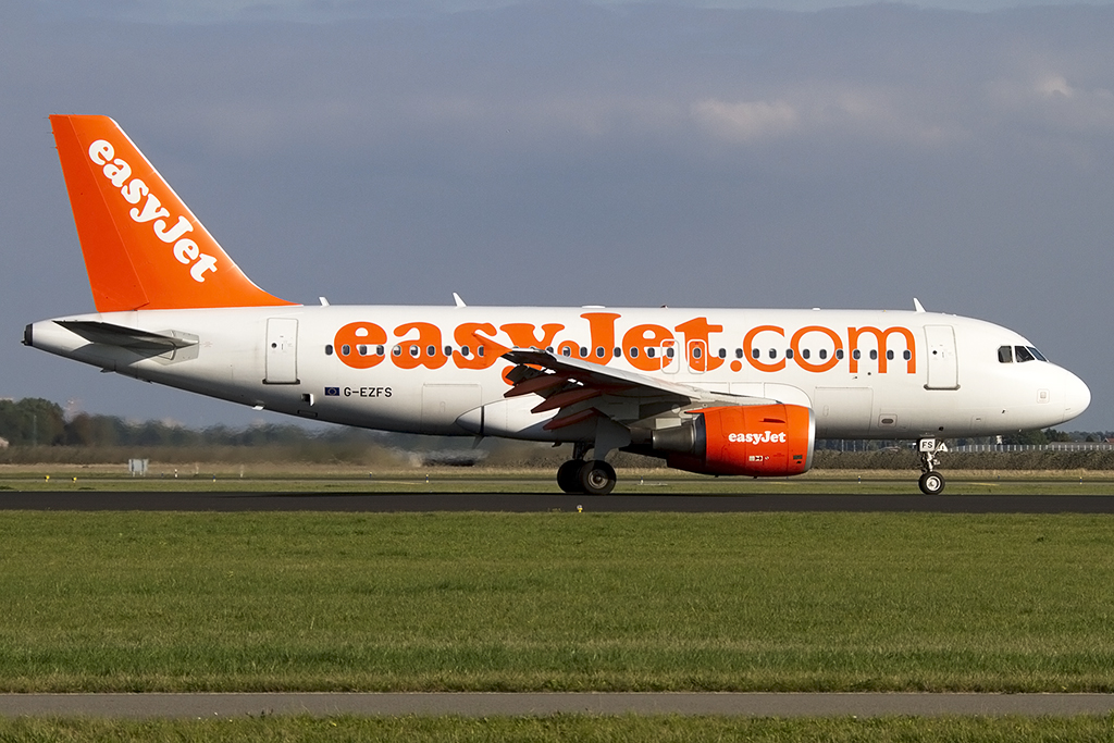 EasyJet, G-EZFS, Airbus, A319-111, 06.10.2013, AMS, Amsterdam, Netherlands 



