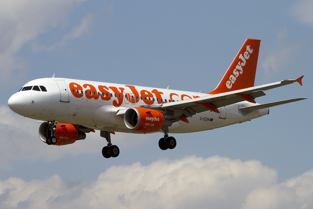 EasyJet, G-EZIN, Airbus, A319-111, 27.05.2014, BCN, Barcelona, Spain



