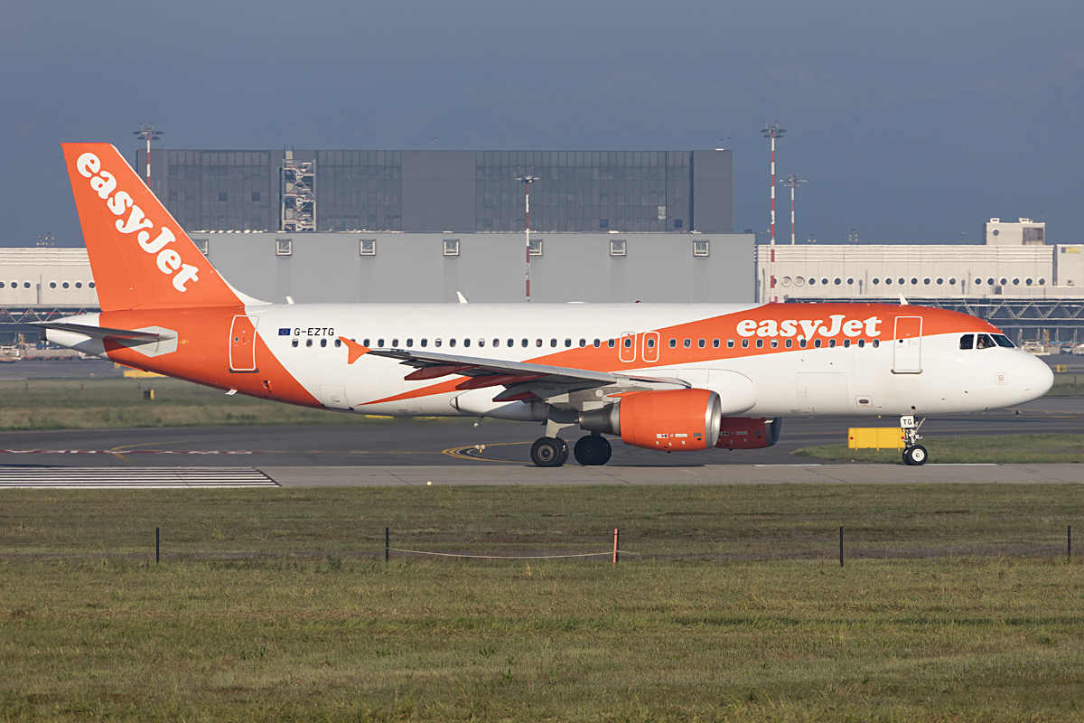 EasyJet, G-EZTG, Airbus, A320-214, 15.05.2016, MXP, Mailand, Italy


