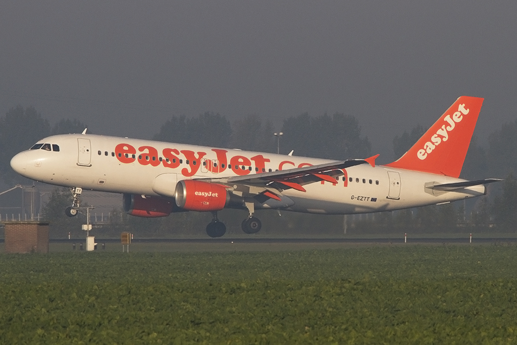 EasyJet, G-EZTT, Airbus, A320-214, 07.10.2013, AMS, Amsterdam, Netherlands




