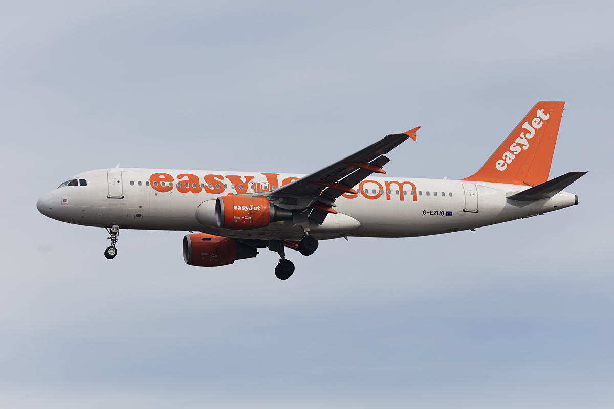 EasyJet, G-EZUO, Airbus, A320-214, 26.02.2017, MXP, Mailand, Italy 


