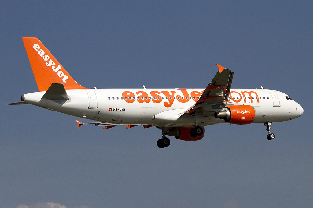 EasyJet, HB-JYE, Airbus, A320-214, 31.08.2013, GVA, Geneve, Switzerland 




