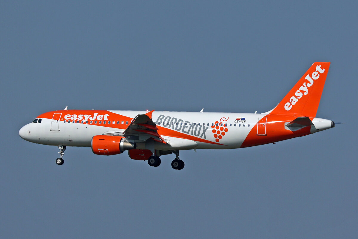 easyJet, OE-ICF, Airbus A320-214, msn: 4708,  Bordeaux , 11.Juli 2023, MXP Milano Malpensa, Italy.