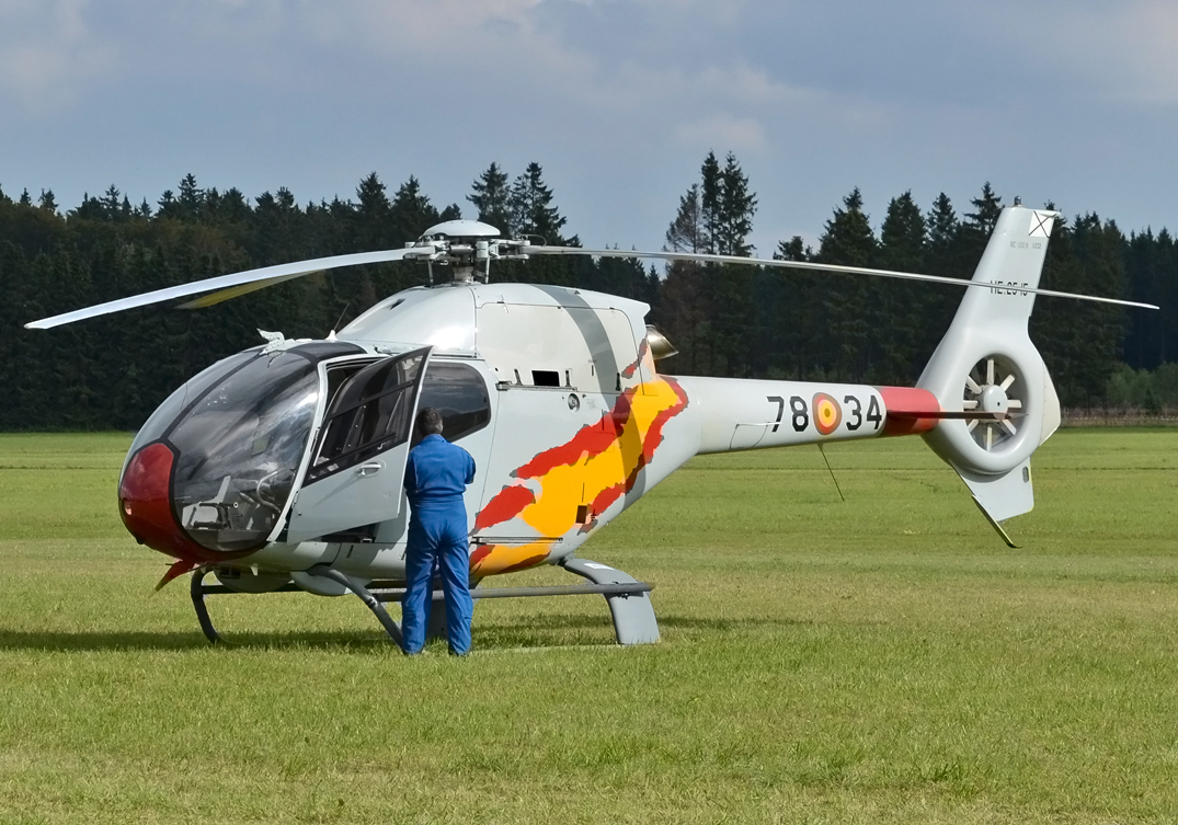 EC 120B, 78-34 der  Spain Air Force  in Breitscheid -  29.08.2015