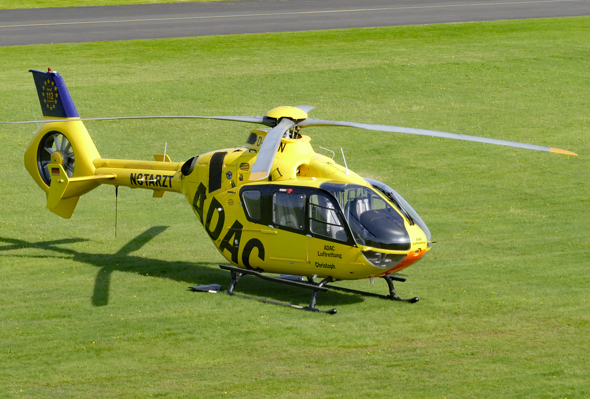 EC 135P-2 des ADAC, D-HBLN in Bonn-Hangelar - 27.09.2017