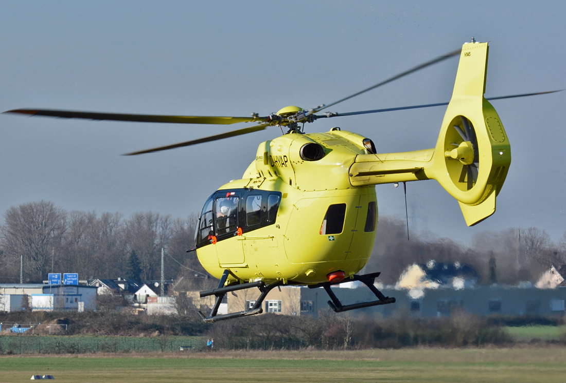 EC H 145T-2, D-HYAP beim Abflug von EDKB - 16.02.2016