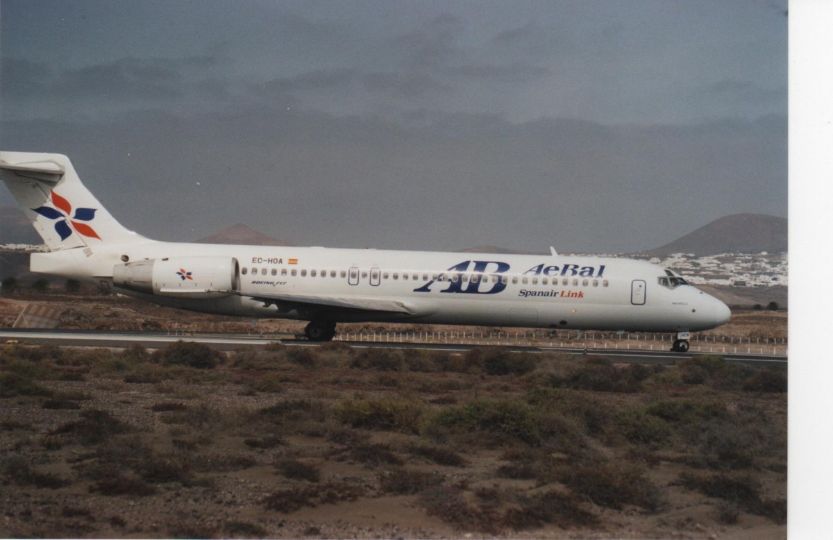 EC-HOA, Boeing 717, MSN: 55061, LN: 5029, AeBal (Spanair Link), Arrecife Lanzarote Airport, 23/09/2007.