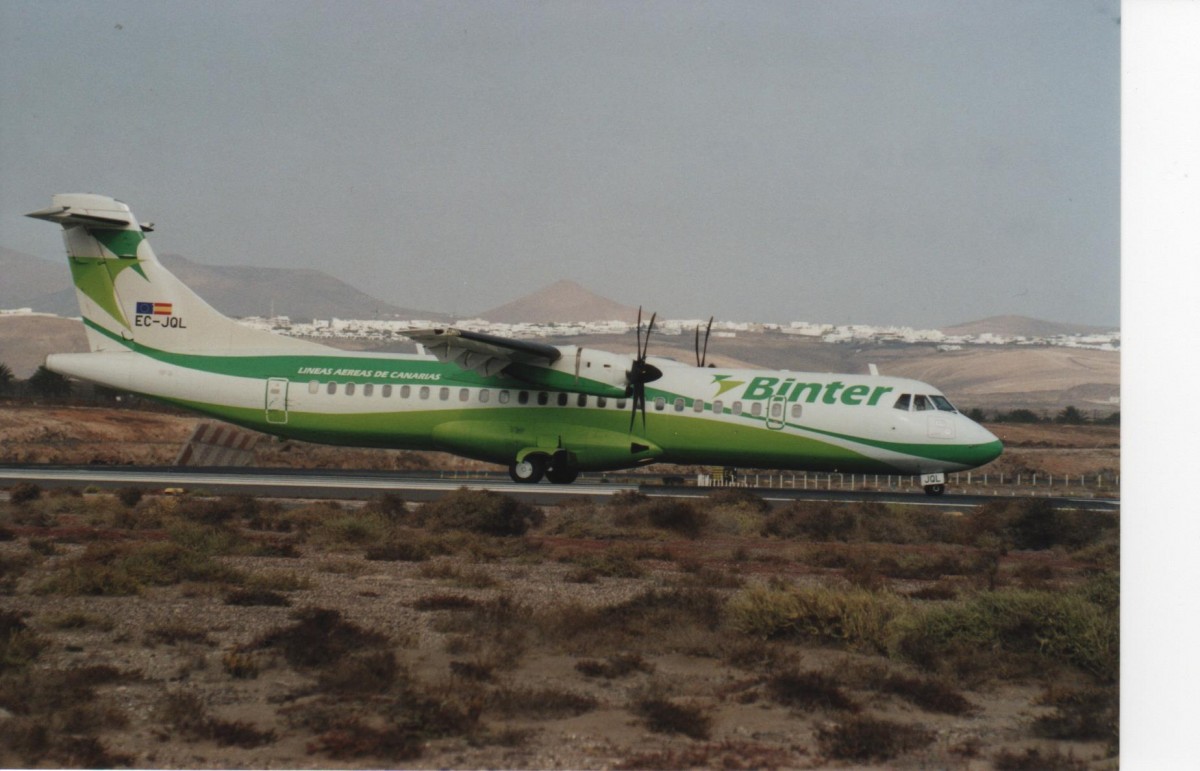 EC-JQL, ATR 72, MSN: 726, Binter Canarias, Arrecife Lanzarote Airport, 26/09/2007.