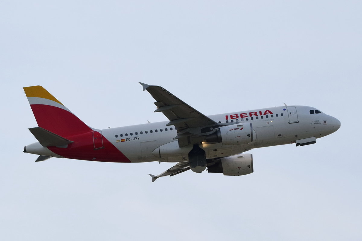 EC-JXV Iberia Airbus A319-111  , MUC , 03.06.2017