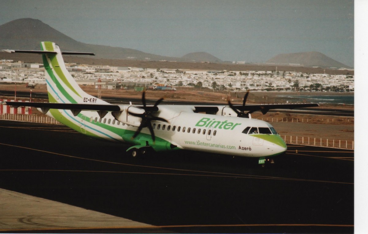 EC-KRY, ATR 72, MSN: 795, Binter Canarias, Arrecife Lanzarote Airport, 23/09/2010.