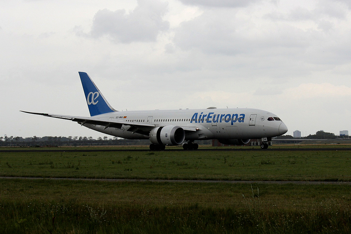 EC-MNS Air Europa Boeing 787-8 Dreamliner am 11.0.2019 in Amsterdam Schiphol.