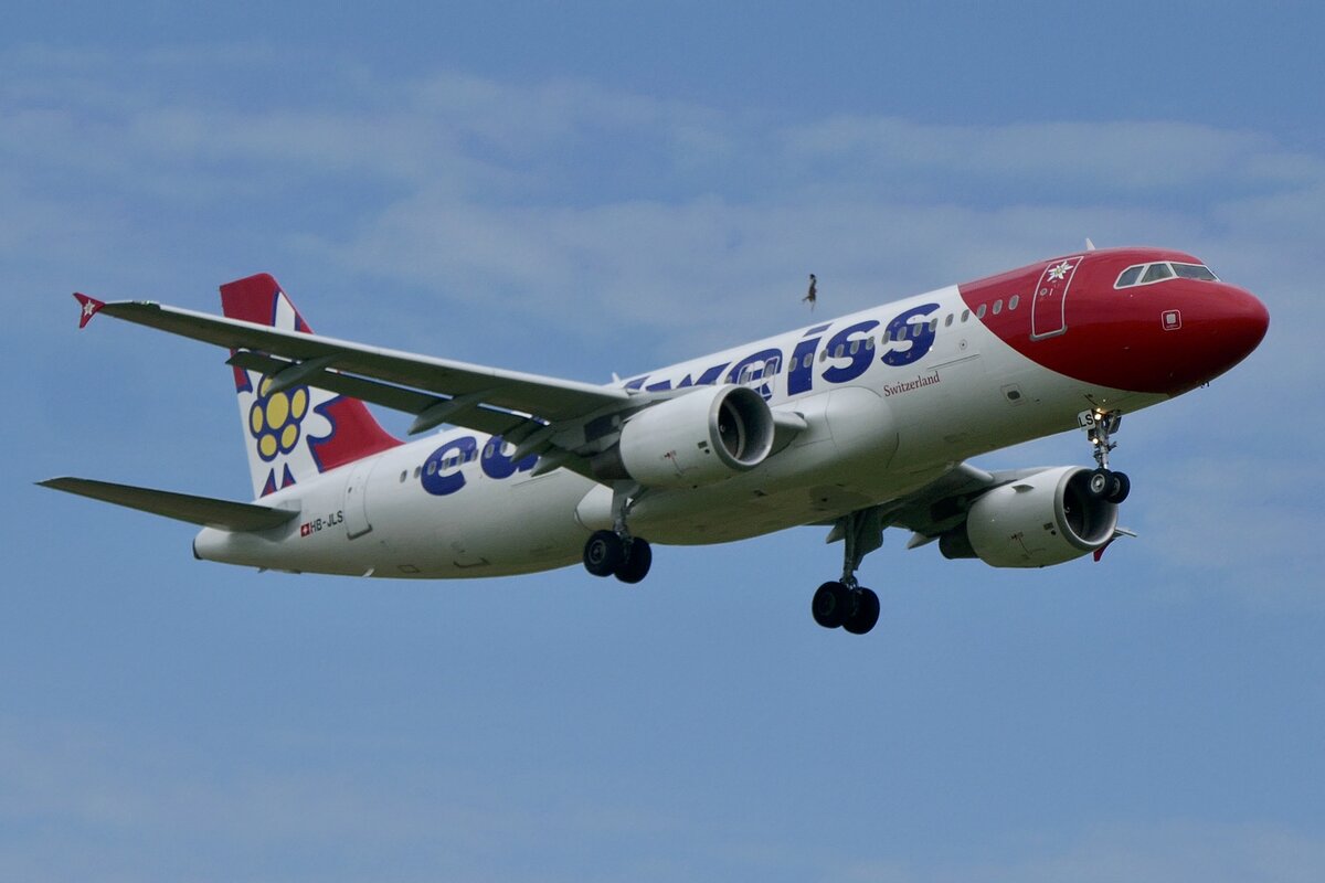 Edelweiss Air, A320-200, HB-JLS,  Oberalp , 20.5.24, Zürich