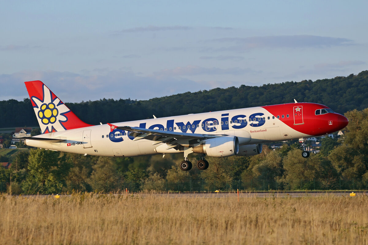 Edelweiss Air, HB-IHX, Airbus A320-214, msn: 942,  Bosco Gurin , 24.August 2025, ZRH Zürich, Switzerland.