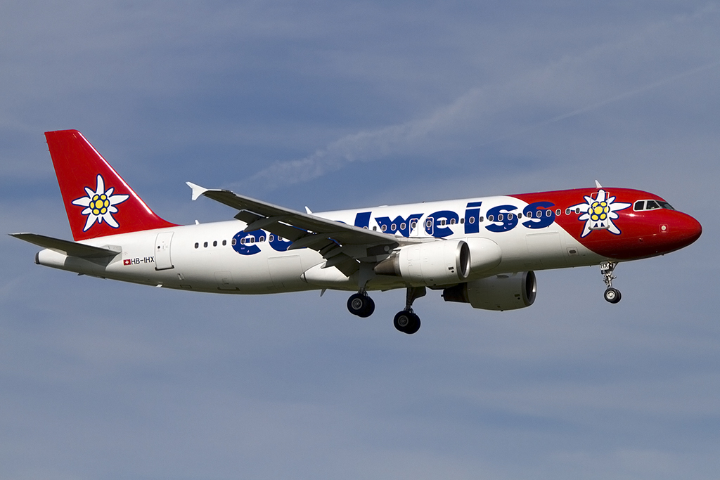 Edelweiss Air, HB-IHX, Airbus, A320-214, 22.09.2013, ZRH, Zrich, Switzerland







