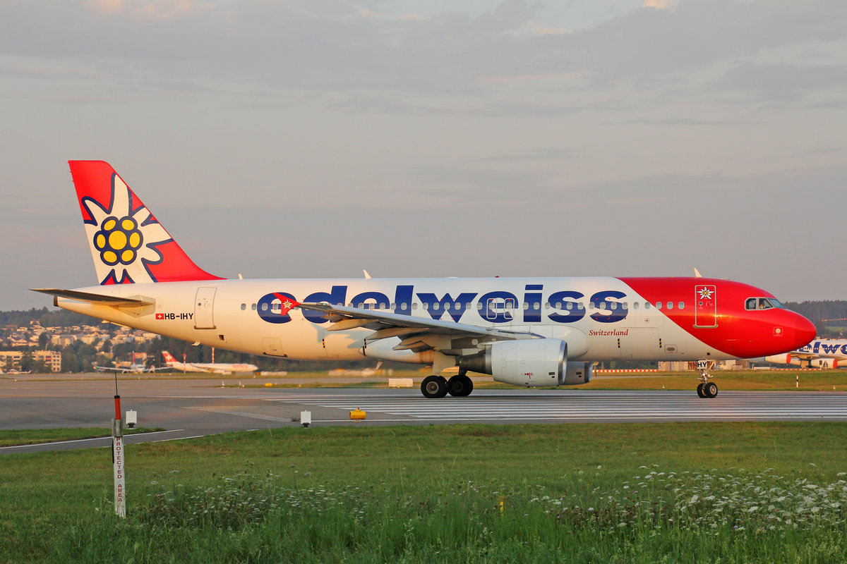 Edelweiss Air, HB-IHY, Airbus A320-214,  Blüemlisalp , msn: 947, 01.August 2020, ZRH Zürich, Switzerland.
