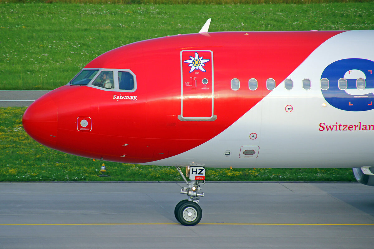 Edelweiss Air, HB-IHZ, Airbus A320-214, msn: 1026,  Kaiseregg , 11.Juli 2021, ZRH Zürich, Switzerland.