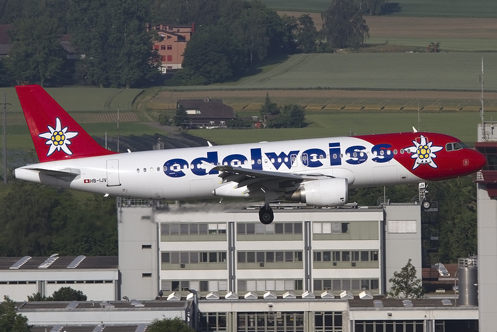 Edelweiss Air, HB-IJV, Airbus, A320-214, 08.06.2014, ZRH, Zuerich, Switzerland 





