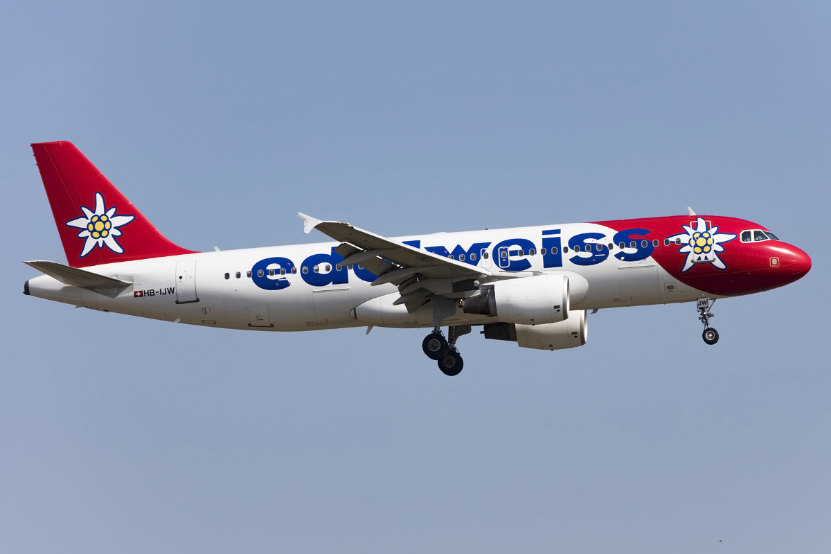 Edelweiss Air, HB-IJW, Airbus, A320-214, 19.03.2016, ZRH, Zürich, Switzenland 



