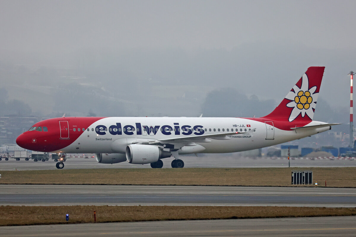 Edelweiss Air, HB-JJL, Airbus A320-214, msn: 2024,  Säntis , 18.Januar 2026, ZRH Zürich, Switzerland.