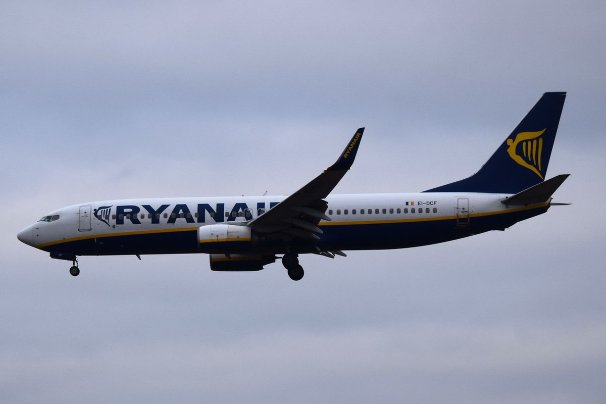 EI-DCF Ryanair Boeing 737-8AS(WL)  , FRA , 06.12.2017