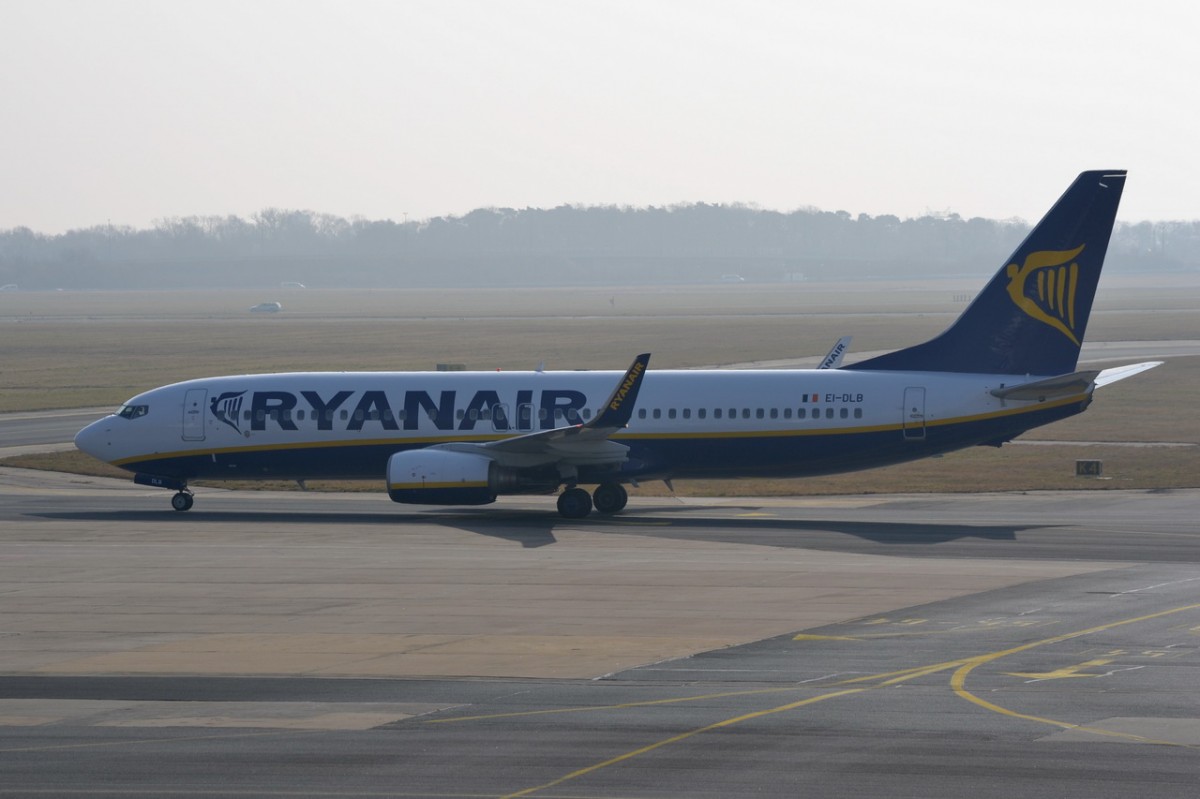 EI-DLB Ryanair Boeing 737-8AS(WL)  02.03.2014  Berlin-Schönefeld
aus Nottingham kommend