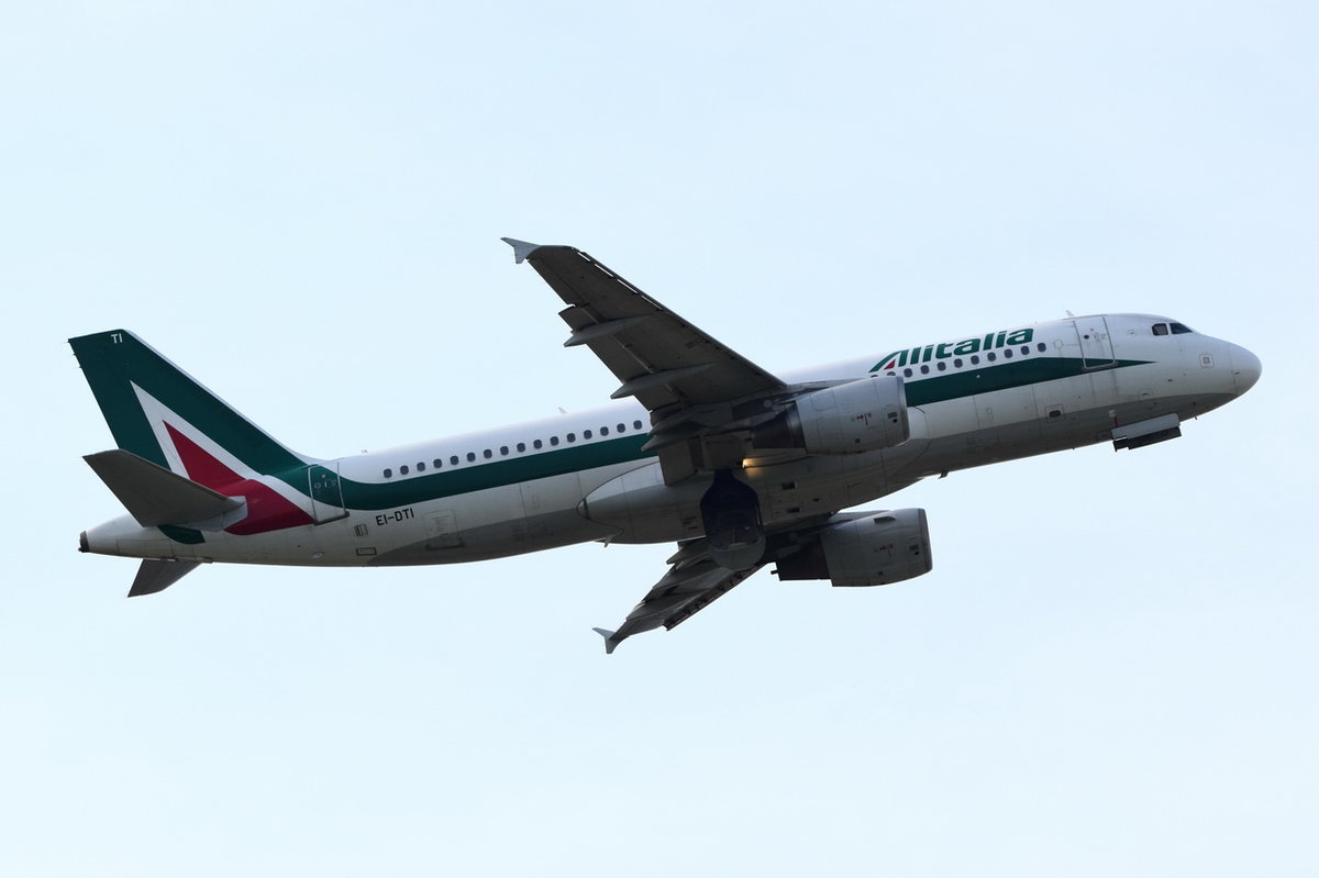 EI-DTI Alitalia Airbus A320-216  , MUC , 03.06.2017