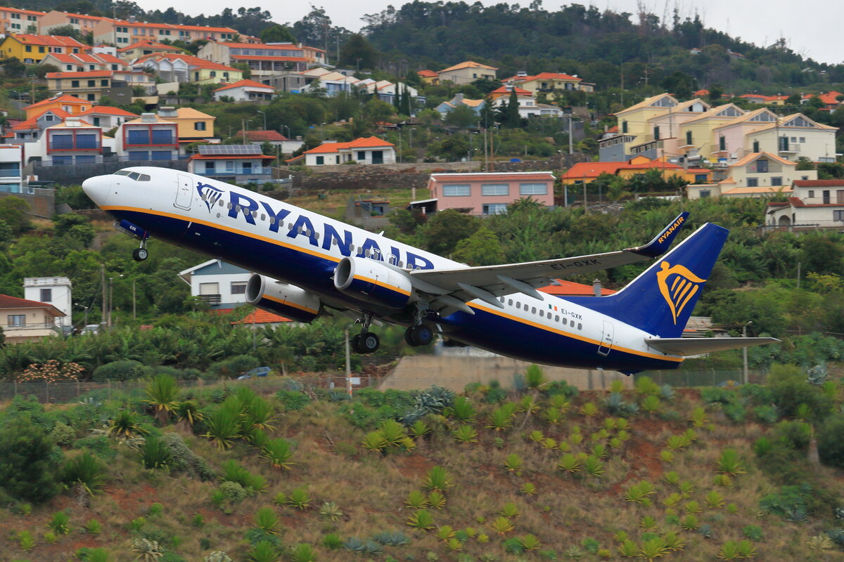 EI-GXK, Ryanair, Boeing 737-8AS, Serial #: 44860. Funchal, Cristiano Ronaldo Airport, Madeira - LPMA, Portugal, 17.06.2023.