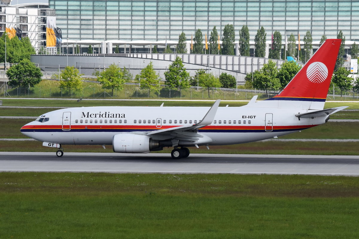 EI-IGT Meridiana Boeing 737-73V(WL)   in München am 20.05.2016 beim Start
