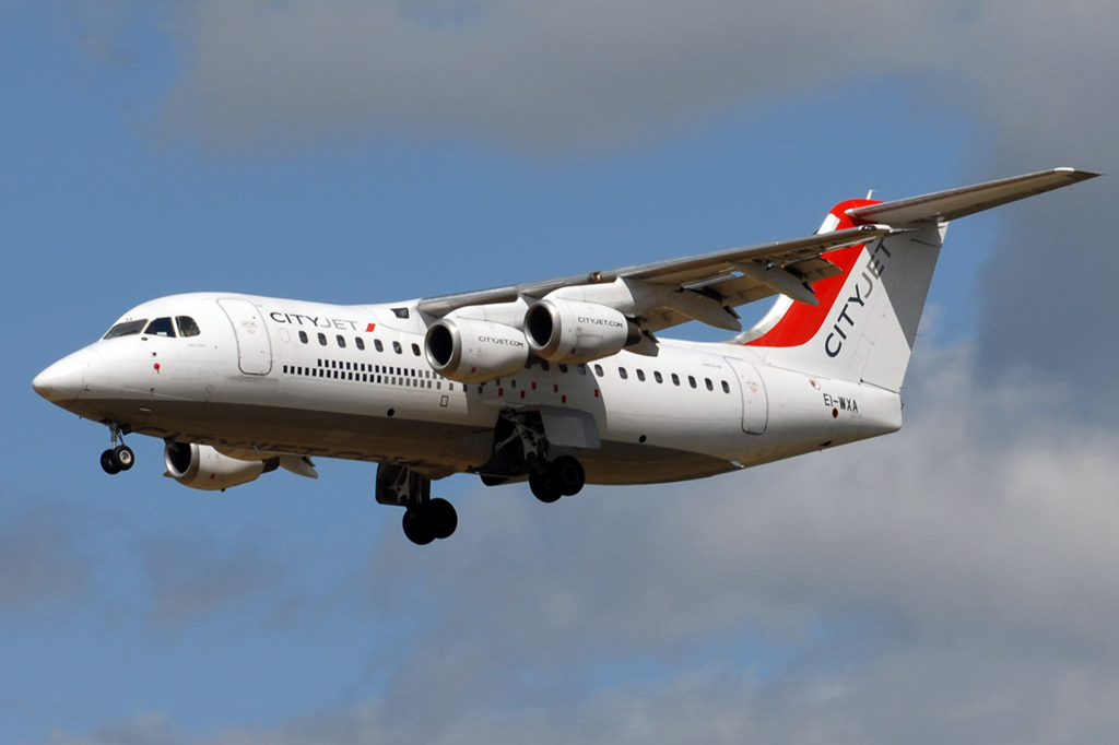 EI-WXA Avro Regional Jet RJ85 17.08.2014