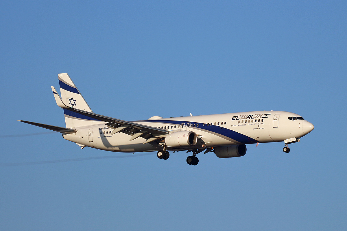 El AL, Boeing B 737-958(ER), 4X-EHA, SXF, 20.01.2019