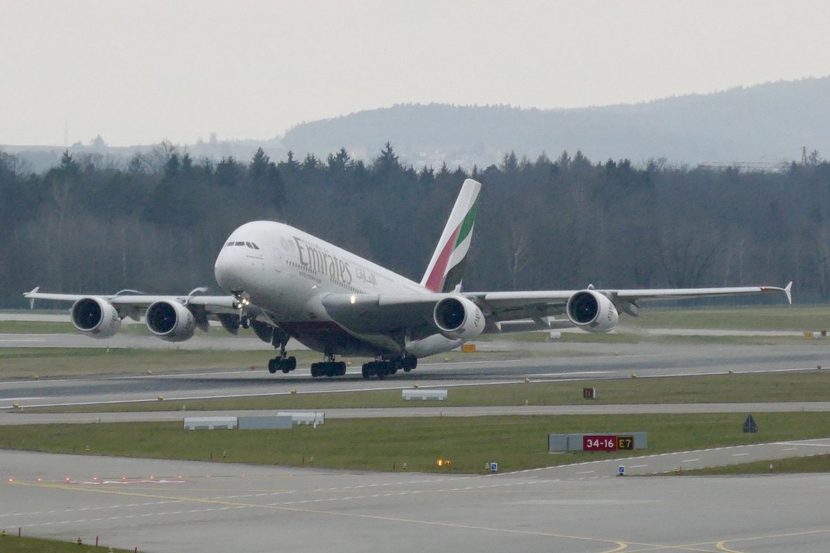 Emirates, A380-800, A6-EOO, 28.12.19, Zürich