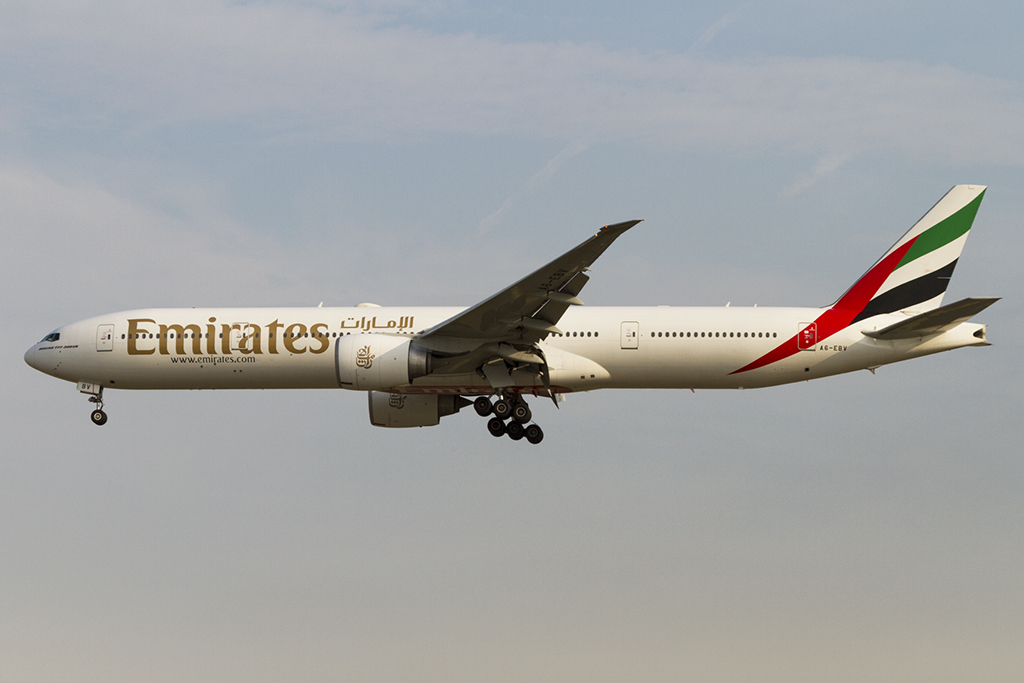 Emirates, A6-EBV, Boeing, B777-31H-ER, 11.08.2015, FRA, Frankfurt, Germany




