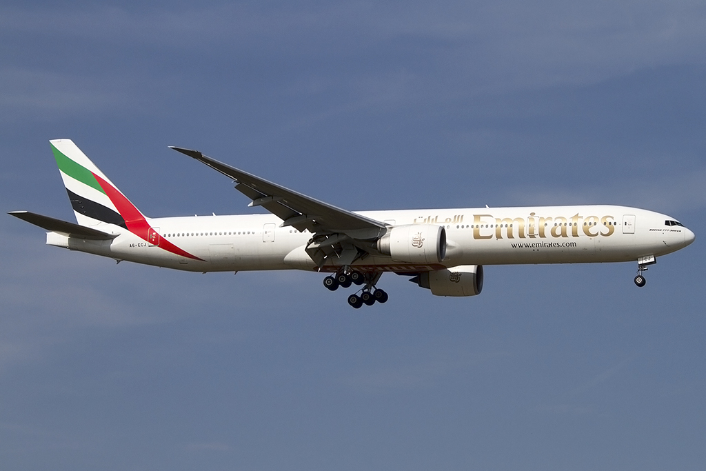 Emirates, A6-ECJ, Boeing, B777-31H-ER, 28.09.2013, FRA, Frankfurt, Germany



