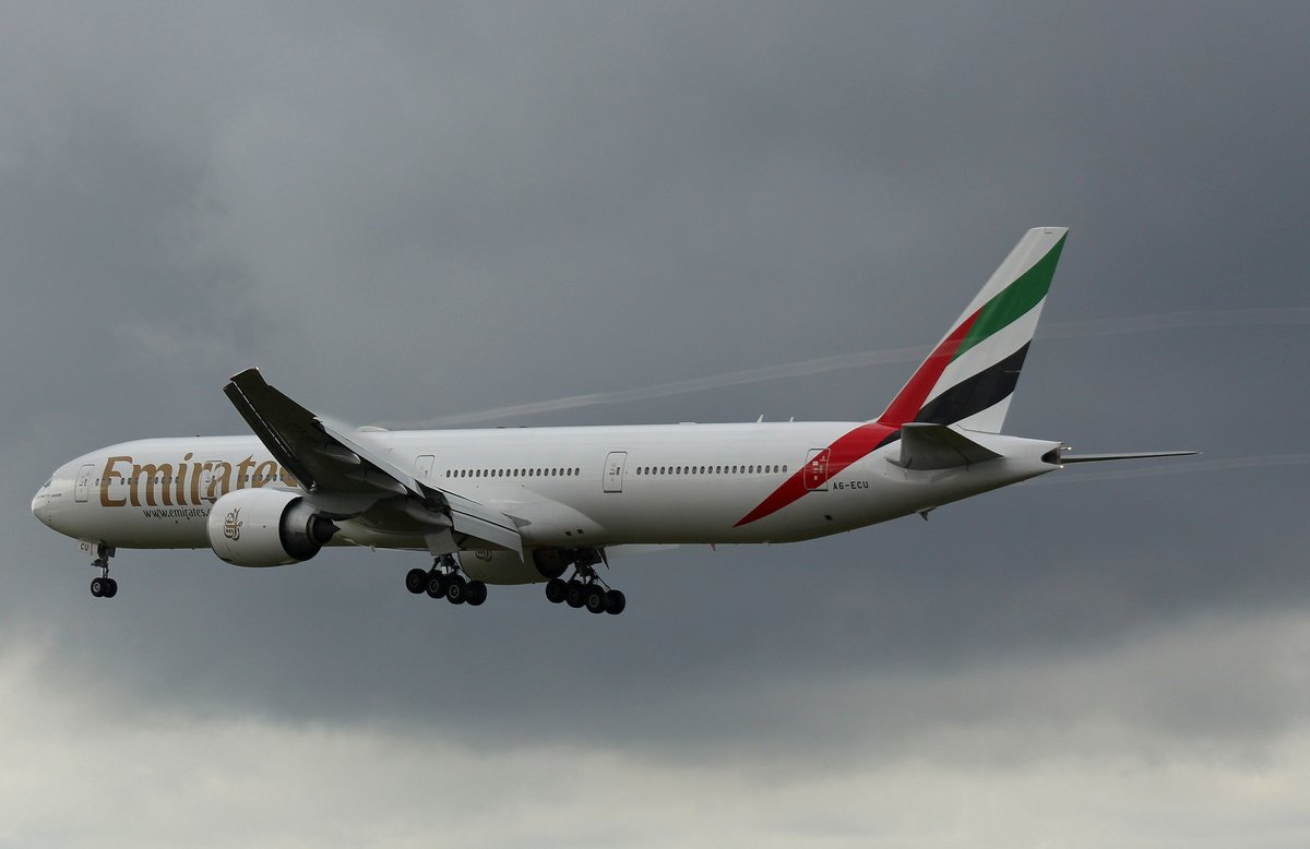 Emirates, A6-ECU,MSN 35593,Boeing 777-31H(ER), 20.08.2017, HAM-EDDH, Hamburg, Germany 