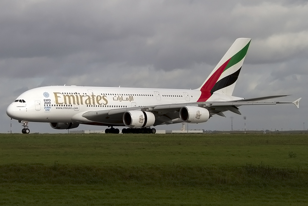 Emirates, A6-EDF, Airbus, A380-861, 23.10.2013, CDG, Paris, France 




