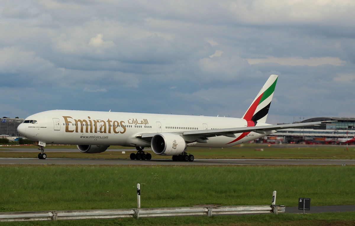Emirates, A6-ENX, (c/n 42318),Boeing 777-31H(ER), 31.07.2016,HAM-EDDH, Hamburg, Germany 