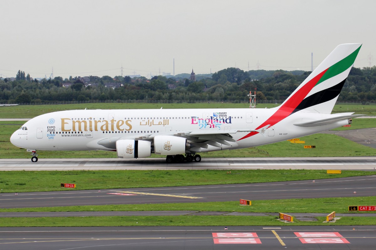 Emirates A6-EOF nach der Landung in Düsseldorf 13.9.2015
